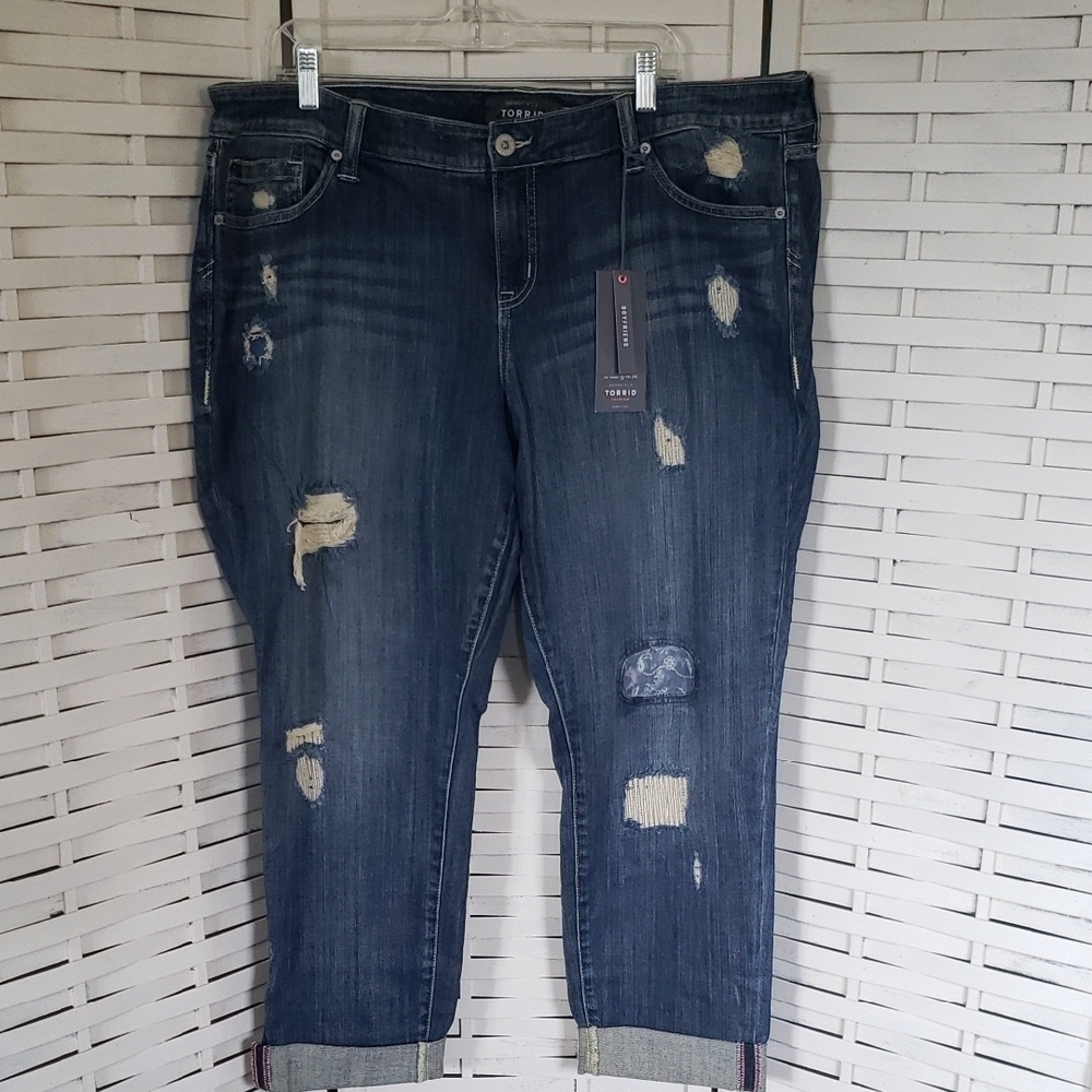 Torrid Women's Dark Blue Distressed Boyfriend Jeans Size 20R